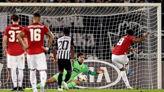 Anthony Martial comandó el apretado triunfo del United sobre Partizan en Europa League