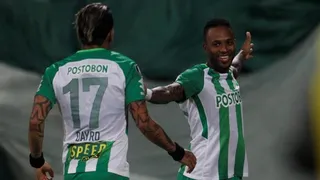 Atlético Nacional goleó a Delfín y se encumbró en el grupo de Colo Colo