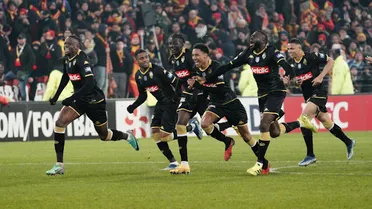 Mónaco de Guillermo Maripán derribó en penales a Lens y avanzó de ronda en Copa de Francia