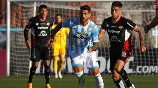 Magallanes sumó un valioso punto con empate sobre la hora ante Ñublense