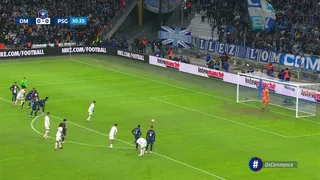 El gol de Alexis Sánchez para dar ventaja a Marsella ante PSG en la Copa de Francia