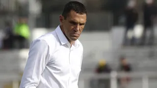 Gustavo Poyet criticó a Marcelo Bielsa por caída de Uruguay