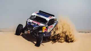 “Chaleco” López se prepara con altas expectativas para el Rally de Abu Dhabi