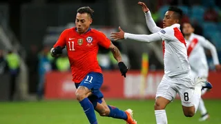 Peruano Cueva fue captado ebrio en la vía pública tras cumpleaños de compañero de selección