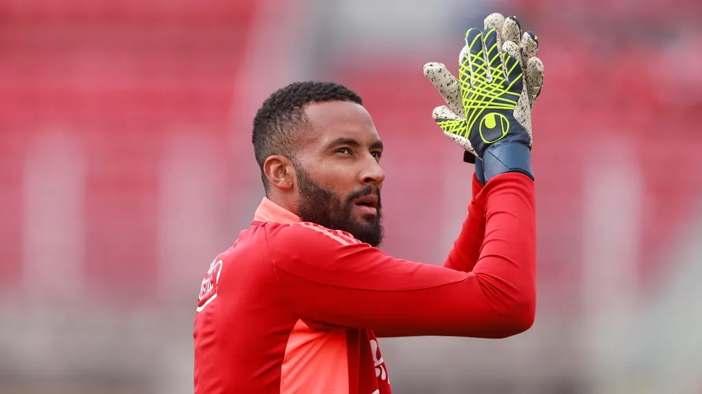 Larwence Vigouroux. El portero está cada vez más consolidado en La Roja. © Photosport 