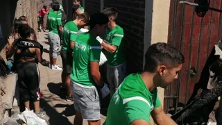 Plantel de Santiago Wanderers entregó ayuda a damnificados por incendios