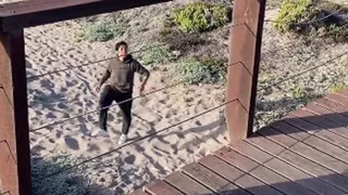 Desde abajo de un puente: Matías Fernández mostró todo su talento junto a su hermano