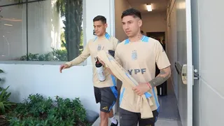 Equipo completo: Franco Armani y Gonzalo Montiel se sumaron en Argentina