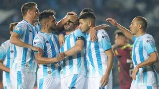 Racing retomó la senda del triunfo de la mano de Díaz y Arias