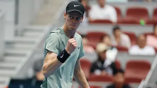 Carlos Alcaraz y Jannik Sinner agendaron una cita en la final del ATP de Beijing