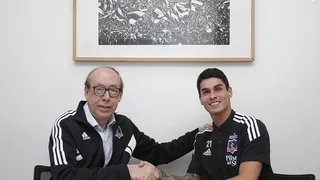 Colo Colo oficializó el fichaje del lateral Erick Wiemberg