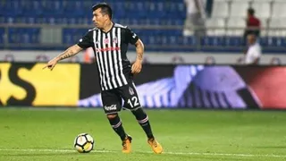 Besiktas de Gary Medel sufrió duro tropiezo en la liga de Turquía