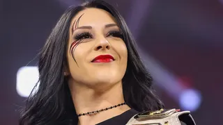 Vinculan a Stephanie Vaquer en relación con prometedor luchador de WWE