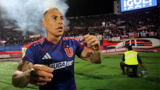 La U define el futuro de su goleador: la decisión final con Eduardo Vargas