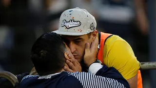 Diego Maradona fue ovacionado en su reencuentro con la hinchada de Gimnasia de La Plata