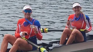 Hermanas Abraham lograron medalla de plata en la Copa Mundial de Remo en Belgrado