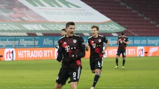 Bayern Munich venció a Augsburgo con gol de Lewandowski y afirmó su liderato en la Bundesliga