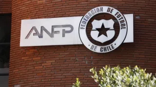 Tres puntos menos y otra denuncia: el golpe que cambia la pelea por subir a Primera B