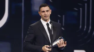 Emiliano Martínez fue elegido mejor arquero del 2022 en los premios The Best de la FIFA