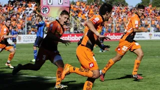 Cobreloa aplastó a Huachipato en Calama y sueña con salvarse del descenso
