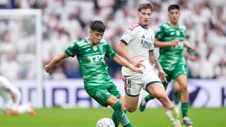 Tiene 19 años y ya enfrentó al Real Madrid: Colo Colo lo sigue de cerca