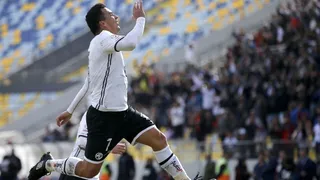 Esteban Paredes aumentó la ventaja de Colo Colo ante La Calera y llegó a 204 goles