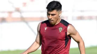 Tomás Alarcón seguirá su carrera en la Segunda División de España