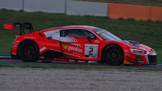 Benjamín Hites testea tres marcas diferentes en Europa pensando en la temporada 2020