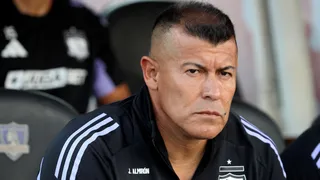 Jorge Almirón pone paños fríos al empate con Palestino: “No cambia mucho a un partido de Copa Libertadores”