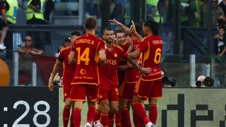 La Roma de Mourinho rescató un empate ante Salernitana con doblete de Andrea Belotti