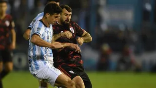 Atlético Tucumán le propinó una dura derrota a River Plate en la Copa de la Superliga