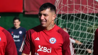 El particular guiño de Gary Medel a la UC que no pasó desapercibido