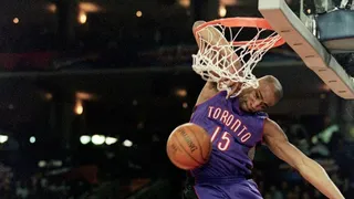 El espectacular triunfo de Vince Carter en el concurso de clavadas de 2000