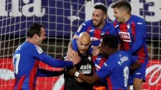 Arquero de Eibar marcó el primer gol de un portero en la liga española en casi 10 años