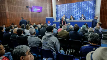 “Hay algo oscuro detrás”: la advertencia del directorio de la U de Chile