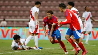 “Espero verlo en Europa”: Titular de la Católica se la juega con el futuro de Rossel