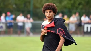 Niza desvinculó a juvenil que robó lujoso reloj al delantero Kasper Dolberg