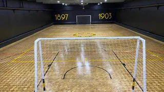 Fernández Vial remodeló gimnasio en Concepción que hace 10 años se encontraba sin uso