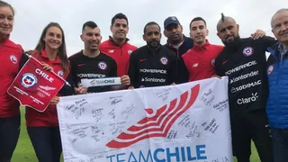 El Team Chile visitó a la selección chilena en “Juan Pinto Durán”