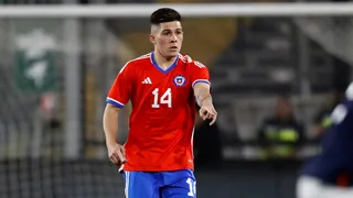 Colo Colo prepara el bombazo: Reunión clave para definir el fichaje de Víctor Felipe Méndez