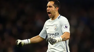 Claudio Bravo y Manchester City enfrentan a Borussia Dortmund en amistoso internacional