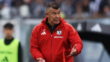 Almirón arriesga todo: La formación de Colo Colo sin Sub 21 que puede costarle caro