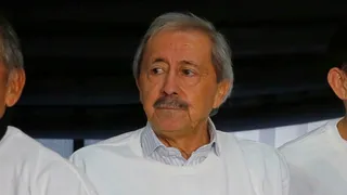 Se pasó tres pueblos: Pollo Véliz le dio con todo a Arturo Vidal