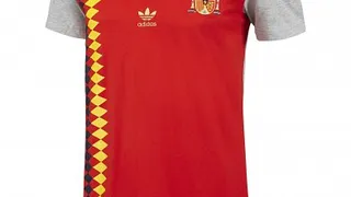 Lanzan versiones “retro” de camisetas mundialistas