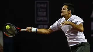 Cristian Garin sufrió, pero consiguió un triunfazo ante Alejandro Davidovich en el ATP de Santiago
