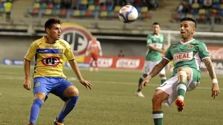 Salvador Cabañas fue homenajeado en igualdad entre Audax Italiano y U. de Concepción