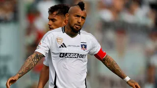 Tiembla Colo Colo: Arturo Vidal pone en total suspenso su continuidad pese a haber renovado
