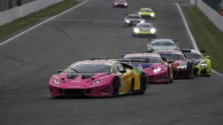 Benjamín Hites sale a defender el liderato en Hungaroring por el GT Open Internacional