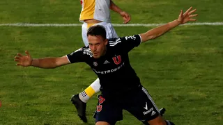 “En la ruta del León”: La agitada semana de la U con despidos y la partida de Henríquez a Brasil