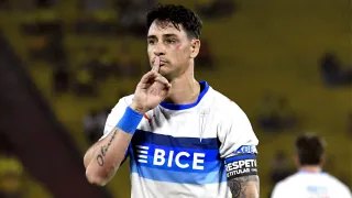 ¿Juega Zampedri? La formación de la UC para medirse a Barcelona por la Libertadores